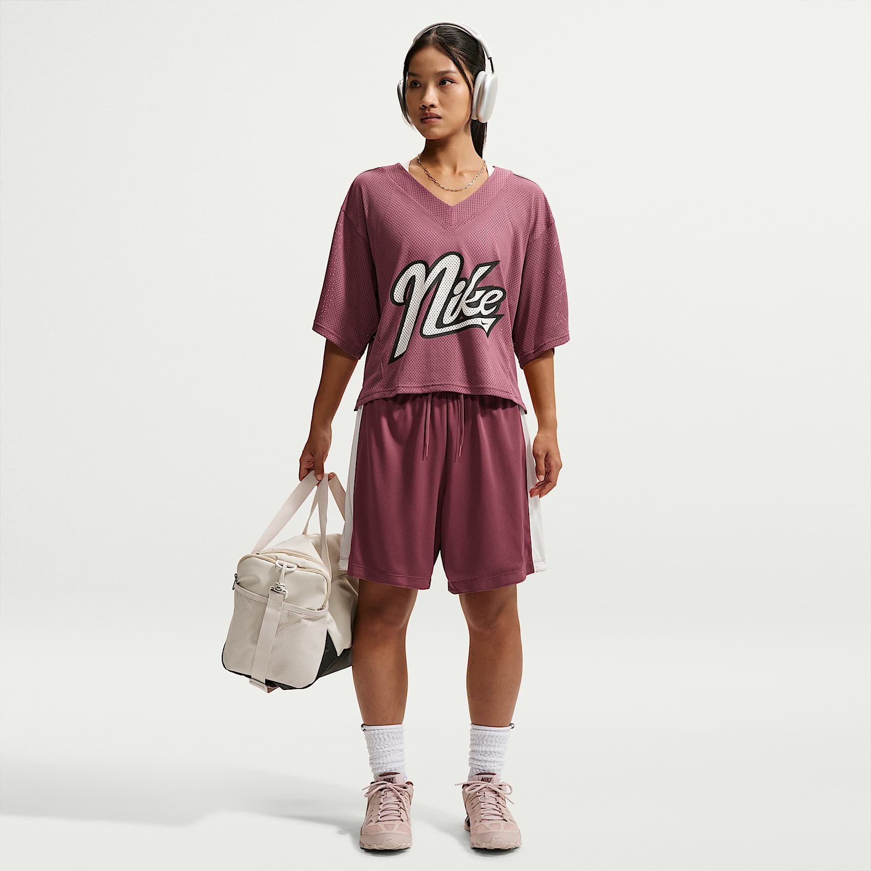 Nike One Women's Dri-FIT Reversible Shorts. Nike SG